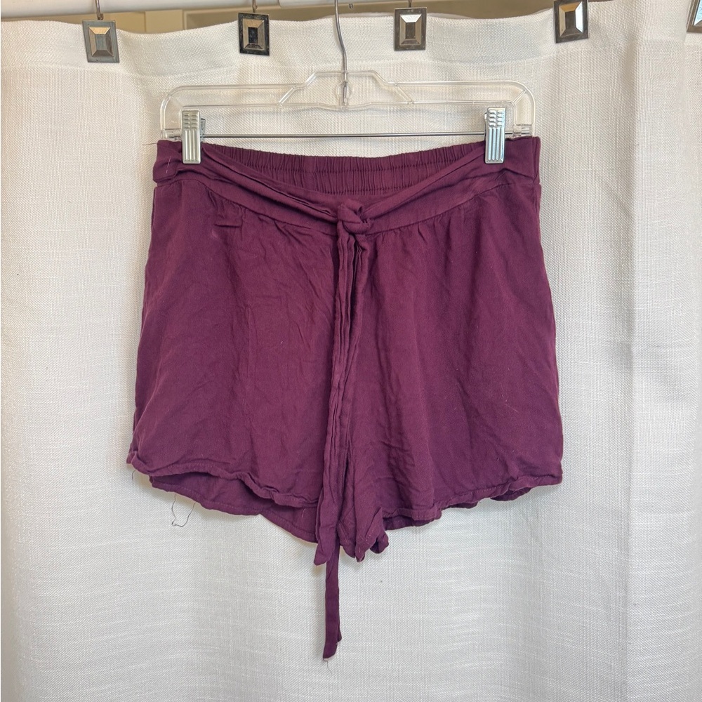 15” waist with stretch, Society High Waist burgundy Shorts